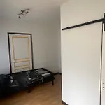 Un Petit Appartement Pour 3 A 4 Personnes