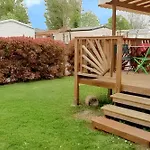 Bungalow Confortable Pres De Condrieu Avec Piscine Partagee