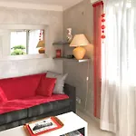 Appartement Charmant A Cannes Avec Vue Sur La Mer 33 M²