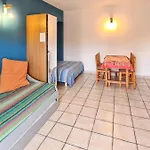 Studio Confortable A Hyeres Avec Terrasse Et Jardin - 20 M²