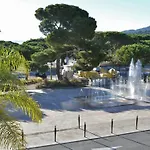 Appartement T2 Avec Terrasse, Piscine Sur Toit, Proche Plage Et Commerces, Climatise, Garage Inclus - Fr-1-251-752