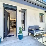 La Suite Eden - Maison De Ville Luxe - 4Pers - Jacuzzi - 10Min Cannes