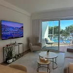 La Loge Du Grand Prix