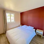 T4 Dans Residence Avec Piscine