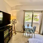 Studio Vue Mer, Piscine, 5 Mn Monaco Et Plages
