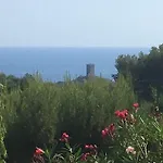 Cap Esterel Ile D'Or Dans Village De Vacances