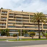 Grand 2P Avec Terrasse, Apercu Mer Et Garage Prive - Menton Garavan - Fr-1-196-268