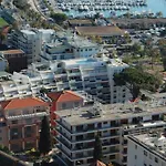 Superbe 3P Climatise Avec Grande Terrasse Et Parking - Fr-1-196-290
