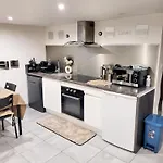 Appartement Cosy La Seyne Sur Mer 55M² Avec Jardin
