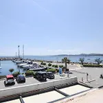 Beautiful Apartment In Sainte-Maxime With Kitchen