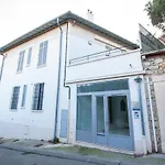 Stylish & Spacious 2-Bed Duplex In Cannes