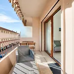 Le Petit Fleury - Balcony, Calm In Cannes