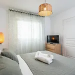 Design T2, Neuf, 8 Min Palais Et Croisette, Parking