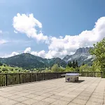 Apartment With Shuttle Bus To The Ski Lift