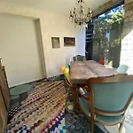 Cosy Private Studio By House With Sea View