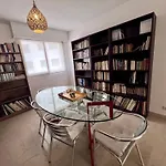 Appartement 2 Chambres, En Bord De Mer