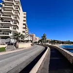 Appartement 2 Chambres, En Bord De Mer
