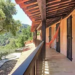 Les Roches Hacienda Provencale