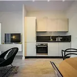 T2 Neuf Clim Balcon Garibaldi Acropolis