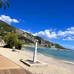 Evasion Menton Vue Mer Proche Plage Et Gare