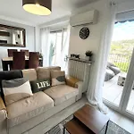 Golfe Juan - 2 People - Top Floor - Parking
