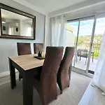 Golfe Juan - 2 People - Top Floor - Parking