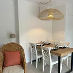 T3 Avec Jardin Proche Plage Et Ville