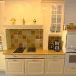Cannes Palm Beach - Beachfront Apartment