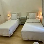 Proche Au Palais