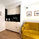 Les Petits Volets 3 Appartements Au Choix