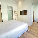 Beautiful 2 Bedrooms 2 Bathrooms Center Of Cannes