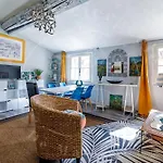 Duplex L 'Unique Hyper Centre, Proche Station & Wifi