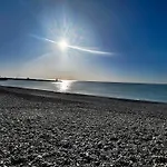 Studio Avec Climatisation Au Bord De Mer