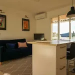 Bright Apartment In Residence With Terrace