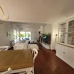 Juan Les Pins : Villa De Charme Avec Piscine