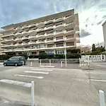 Seaside Serenity - Antibes - Beachfront Apartment -