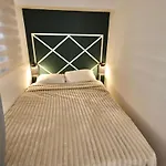 Lovely 2 Rooms 25M2 - Pool - Ac - Terrace