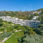 Riviera Escape - Sea View, Pool & Tennis