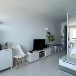 27M With Terrace - First Row Sea View