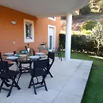 Bleu-Esterel, 50M De La Plage, Appartement 4 Personnes