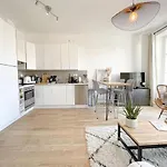 Les Mimosas