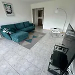 B049-Appartement Lumineux A Deux Pas De La Croisette