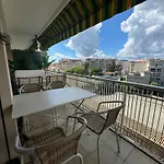 B049-Appartement Lumineux A Deux Pas De La Croisette