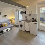 Gregbnb - Studio Mezzanine - Cour Exterieure - Parking Inclus - Clim