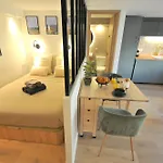Gp F1 Monaco - Menton - 4 Persons - Hypercenter - Private Parking - Full Renovated - Clim - Fast Wifi - Carre Or - Beach & Sun