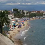 Magnifique Studio Hypercentre Trains Plages Au Coeur De Golfe-Juan