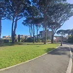 Gasbru - Golfe De St-Tropez - Rez De Jardin T2 Cabine Avec Acces Plage Piscine Et Tennis