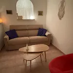 Sanary Appartement 2-4 Personnes A Deux Pas Du Port