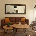 Hyeres - Centre Ville - Private Parking