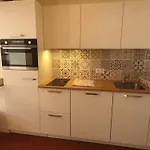 Appartement 3 Pieces Climatise Avec Terrasse Et Piscine Privee A Sainte-Maxime - Fr-1-780-33